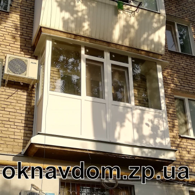 Французский балкон с отсечками под сушилку